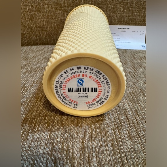 ⭐️ New Starbucks butter yellow studded Thailand Limited Edition 2021 release ⭐️ - Picture 2 of 7